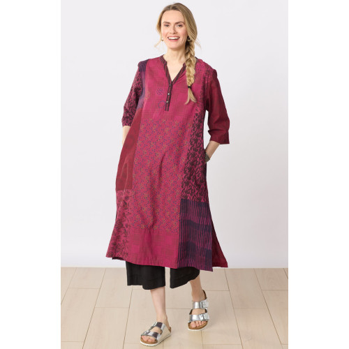 Shaily Deadstock Side-Slit Kaftan - Berry/Multi Shaily Deadstock Side-Slit Kaftan - Berry/Multi